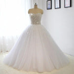 Afbeelding in Gallery-weergave laden, Pearl And Crystal Beaded Tulle Princess Wedding Dresses
