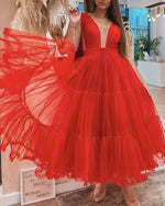 Cargar imagen en el visor de la galería, Red Tiered Tulle Plunging Neck Midi Dress
