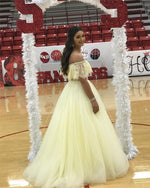 Load image into Gallery viewer, Prom-Gowns-Yellow
