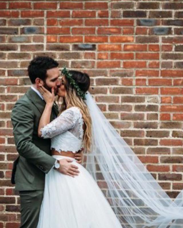 Wedding-Dresses-With-Sleeves