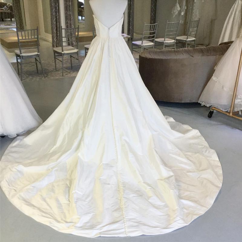 Wedding-Gowns-Elegant