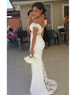Load image into Gallery viewer, Pretty Lace V-neck Mermaid Bridesmaid Dresses Court Train Formal Gowns
