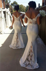 Load image into Gallery viewer, Pretty Lace V-neck Mermaid Bridesmaid Dresses Court Train Formal Gowns
