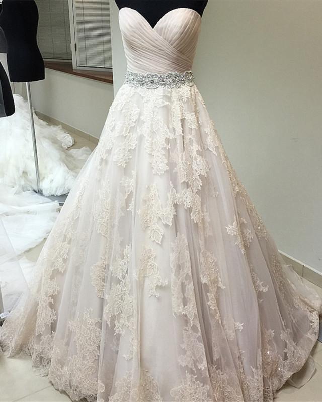 Ruched Sweetheart Crystal Beaded Sashes Tulle Wedding Dresses Lace Embroidery