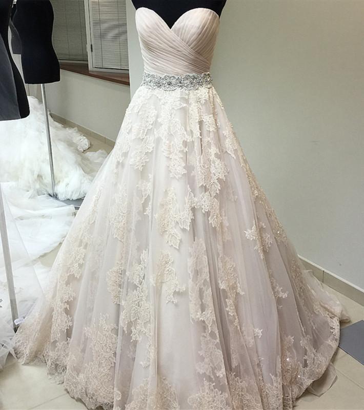 Ruched Sweetheart Crystal Beaded Sashes Tulle Wedding Dresses Lace Embroidery