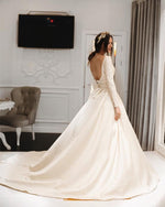 Cargar imagen en el visor de la galería, Wedding-Dresses-Long-Sleeves
