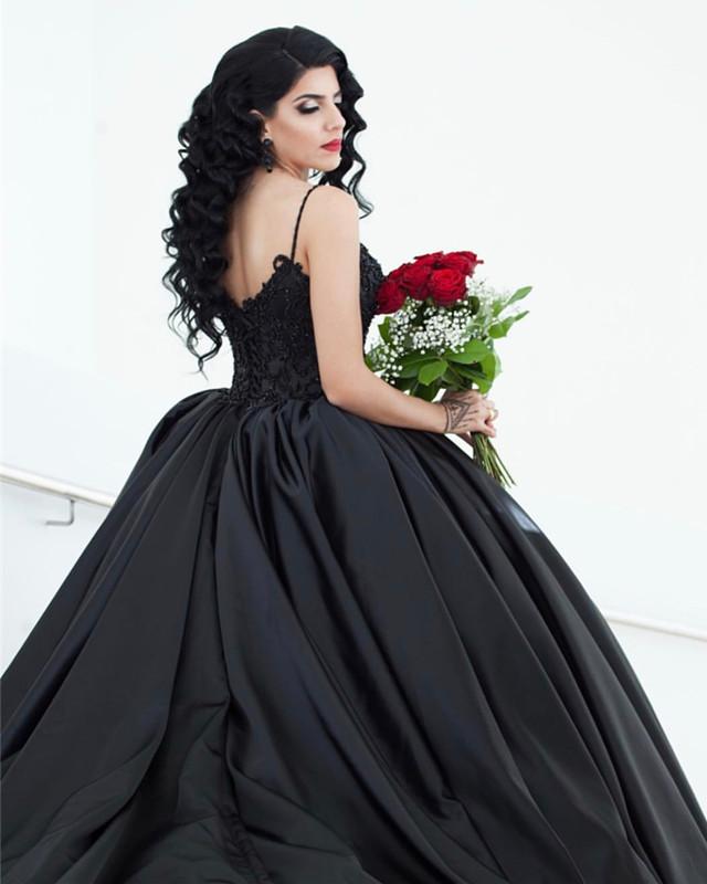 Black Lace Embroidery V-neck Satin Ball Gowns Wedding Dresses