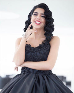 Black Lace Embroidery V-neck Satin Ball Gowns Wedding Dresses