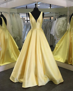 V-neck-Prom-Gowns