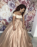 Afbeelding in Gallery-weergave laden, Champagne-Wedding-Dresses-Ball-Gowns-Off-The-Shoulder
