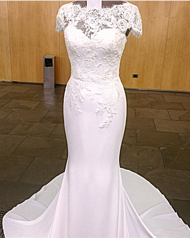 Lace-Appliques-Wedding-Dresses