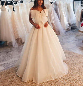 A Line Sweetheart Organza Wedding Dresses With Bow