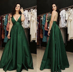 Afbeelding in Gallery-weergave laden, Plunge V-neck Floor Length Satin Prom Dresses
