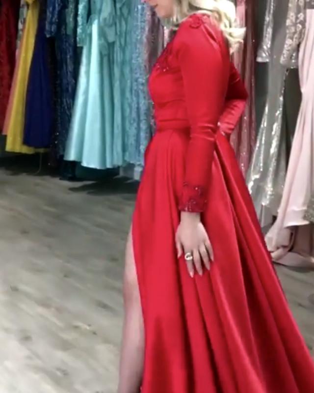 Red-Formal-Dresses-Long-Leg-Slit-Prom-Gowns
