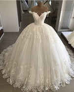 Load image into Gallery viewer, Vintage Pearl Beaded Tulle Ballgown Wedding Dresses Lace Edge
