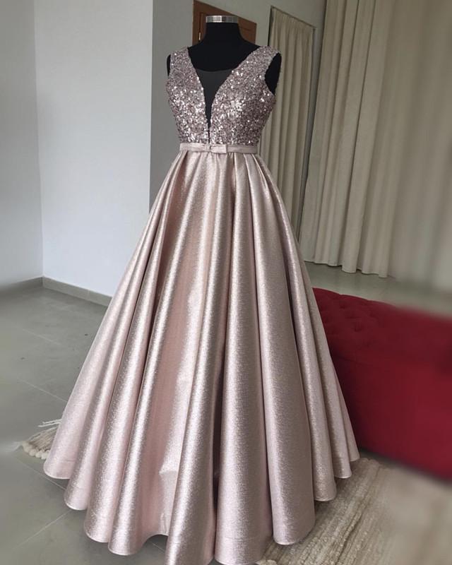 Luxurious Sequins V-neck Bow Sashes Prom Dresses Ball Gowns