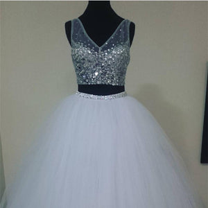 Two Piece Quinceanera Dresses Ball Gowns Crystal Beaded V Neck