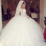 Afbeelding in Gallery-weergave laden, Off-the-shoulder Lace Long Sleeves Organza Wedding Dresses Ball Gowns
