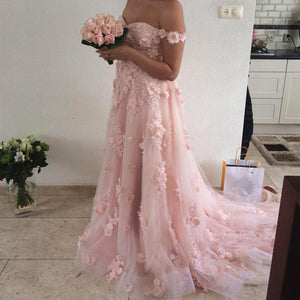 Chic Lace Flower Off The Shoulder Tulle Long Prom Dresses 2018