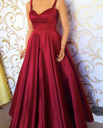 Afbeelding in Gallery-weergave laden, Sweetheart Floor Length Satin Prom Dresses With Straps
