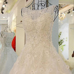 Load image into Gallery viewer, vintage scoop neck pearl and crystal beaded ball gowns wedding dresses 2017
