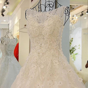 vintage scoop neck pearl and crystal beaded ball gowns wedding dresses 2017