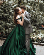 Load image into Gallery viewer, Gorgeous Lace Flower Beaded V-neck Emerald Green Prom Dress Ball Gowns
