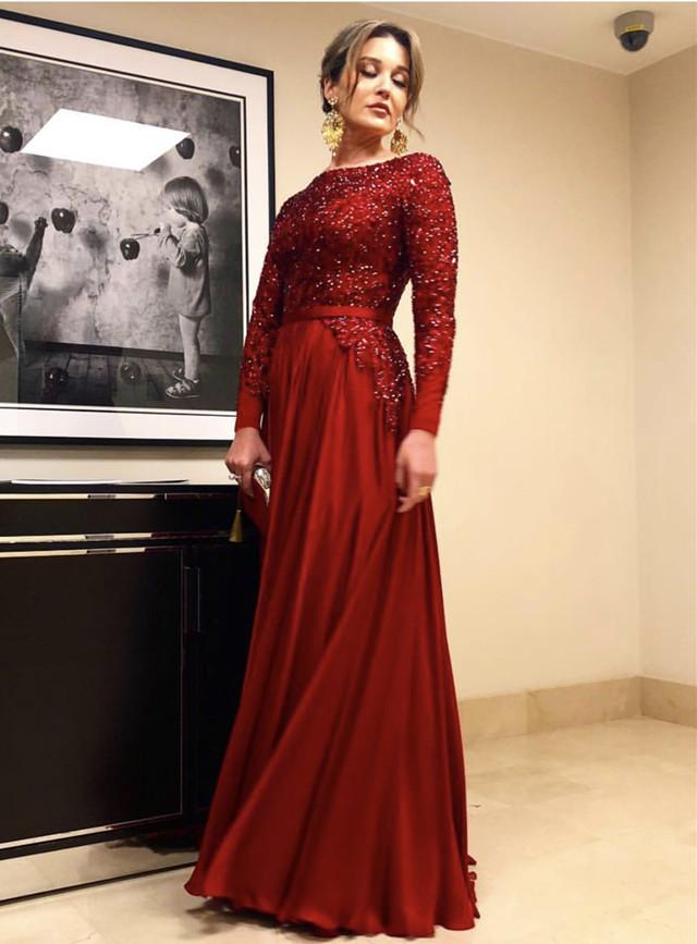 Long Sleeves Floor Length Satin Evening Dresses Sequin Beaded