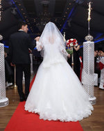 Cargar imagen en el visor de la galería, Lace-Wedding-Dresses
