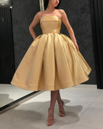 Afbeelding in Gallery-weergave laden, Gold-Homecoming-Dresses
