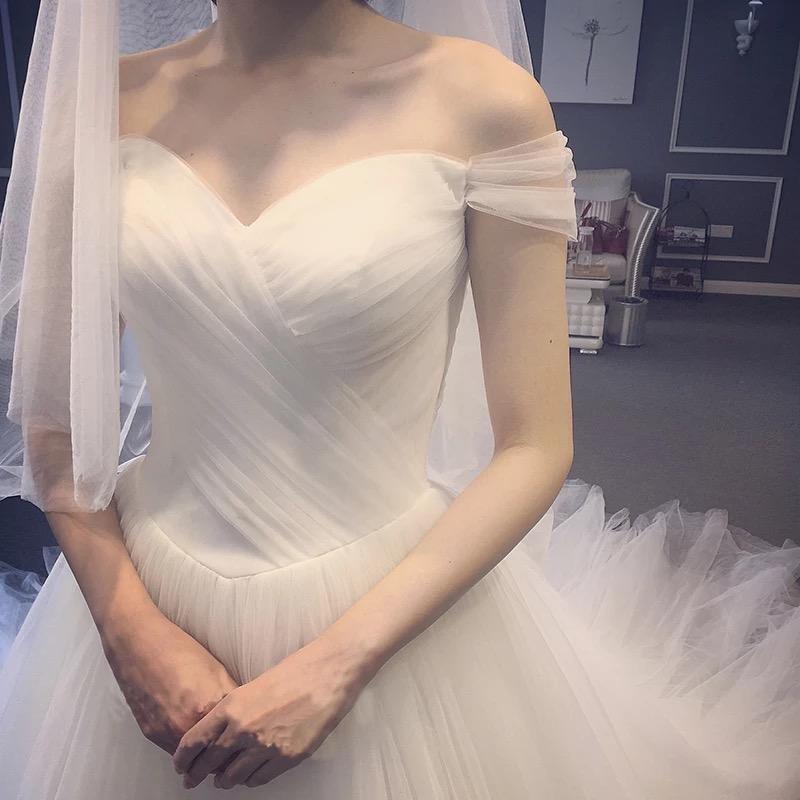 bridal-gowns-2018