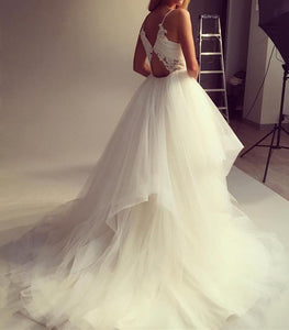 A Line V Neck Ruffles Tulle Princess Wedding Dresses Lace Appliques