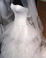 Cargar imagen en el visor de la galería, Corset-Wedding-Gowns
