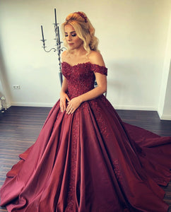 Lace Appliques Sweetheart Ball Gowns Wedding Dress Satin Off Shoulder
