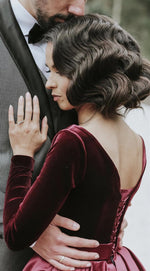 Load image into Gallery viewer, Velvet Long Sleeves Satin Prom Dresses Leg Slit Evening Gowns
