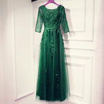 Cargar imagen en el visor de la galería, Elegant Lace Appliques Tulle Navy Blue Bridesmaid Dresses With Sleeves
