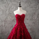 Afbeelding in Gallery-weergave laden, Romantic Burgundy Lace Embroidery Sweetheart Wedding Dresses Princess

