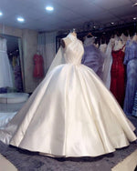 Cargar imagen en el visor de la galería, Royal-Wedding-Dresses-Satin-Ball-Gowns
