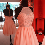 Cargar imagen en el visor de la galería, Chic Beaded Halter Pink Chiffon Homecoming Dresses Short Prom Gowns 2017
