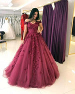 Load image into Gallery viewer, Elegant Lace Flowers V-neck Tulle Floor Length Wedding Ball Gowns Dresses
