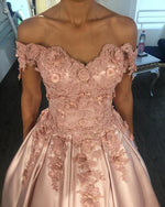 Load image into Gallery viewer, Light Pink Lace V-neck Ball Gown Satin Wedding Dress Off The Shoulder
