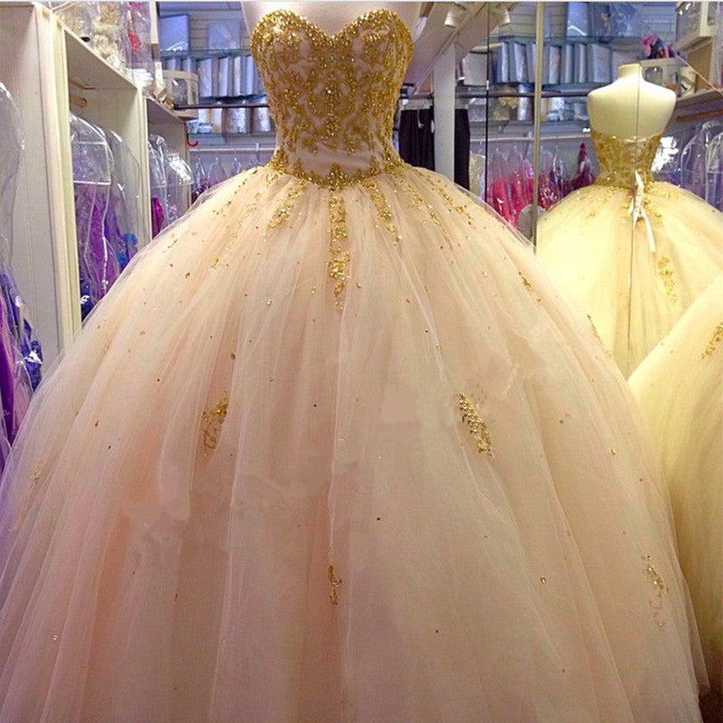 Gold Lace Embroidery Tulle Sweetheart Ball Gowns Quinceanera Dresses