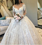Afbeelding in Gallery-weergave laden, Vintage Long Sleeves Lace Ball Gown Wedding Dresses Illusion Neckline
