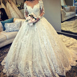 Load image into Gallery viewer, Vintage-Lace-Wedding-Dresses
