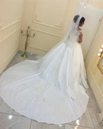 Afbeelding in Gallery-weergave laden, Long-Sleeves-Wedding-Ball-Gown-Dresses-Satin-Off-The-Shoulder

