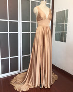 Cargar imagen en el visor de la galería, Long Chiffon V-neck Empire Waistline Leg Slit Bridesmaid Dresses
