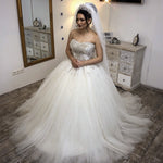 Load image into Gallery viewer, Crystal Beaded Sweetheart Tulle Ball Gowns Wedding Dresses

