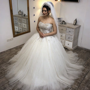 Crystal Beaded Sweetheart Tulle Ball Gowns Wedding Dresses