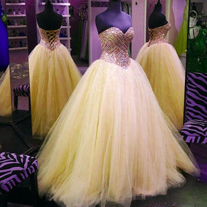 Crystal Beaded Sweetheart Tulle Ball Gowns Prom Quinceanera Dresses 2017