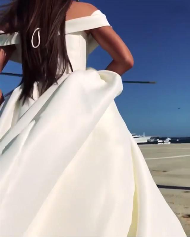 Elegante V-Ausschnitt  Hochzeitskleider Brautkleid Brautmode Lang